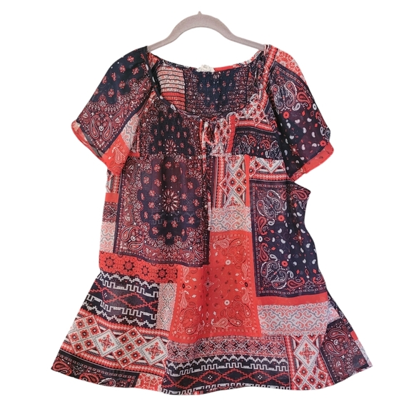 Westport sheer patchwork smocked top - 2X.        J17 - Picture 1 of 9